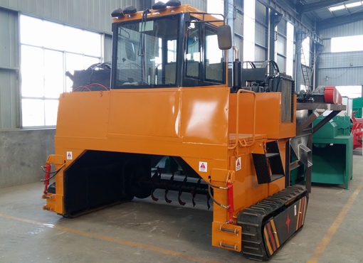 畜禽糞便無害化處理,有機(jī)肥翻堆車